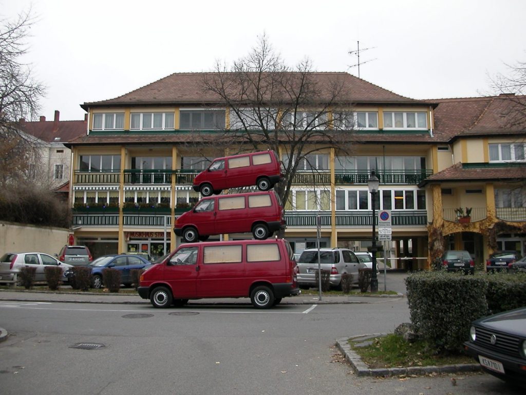 Hochgestapelt